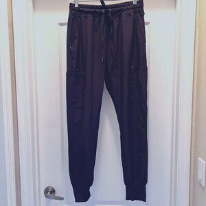 Zinnia Joggers/Scrubs-Black-Size Medium-Stretch-Drawstring-Pockets-Casual-Walk
